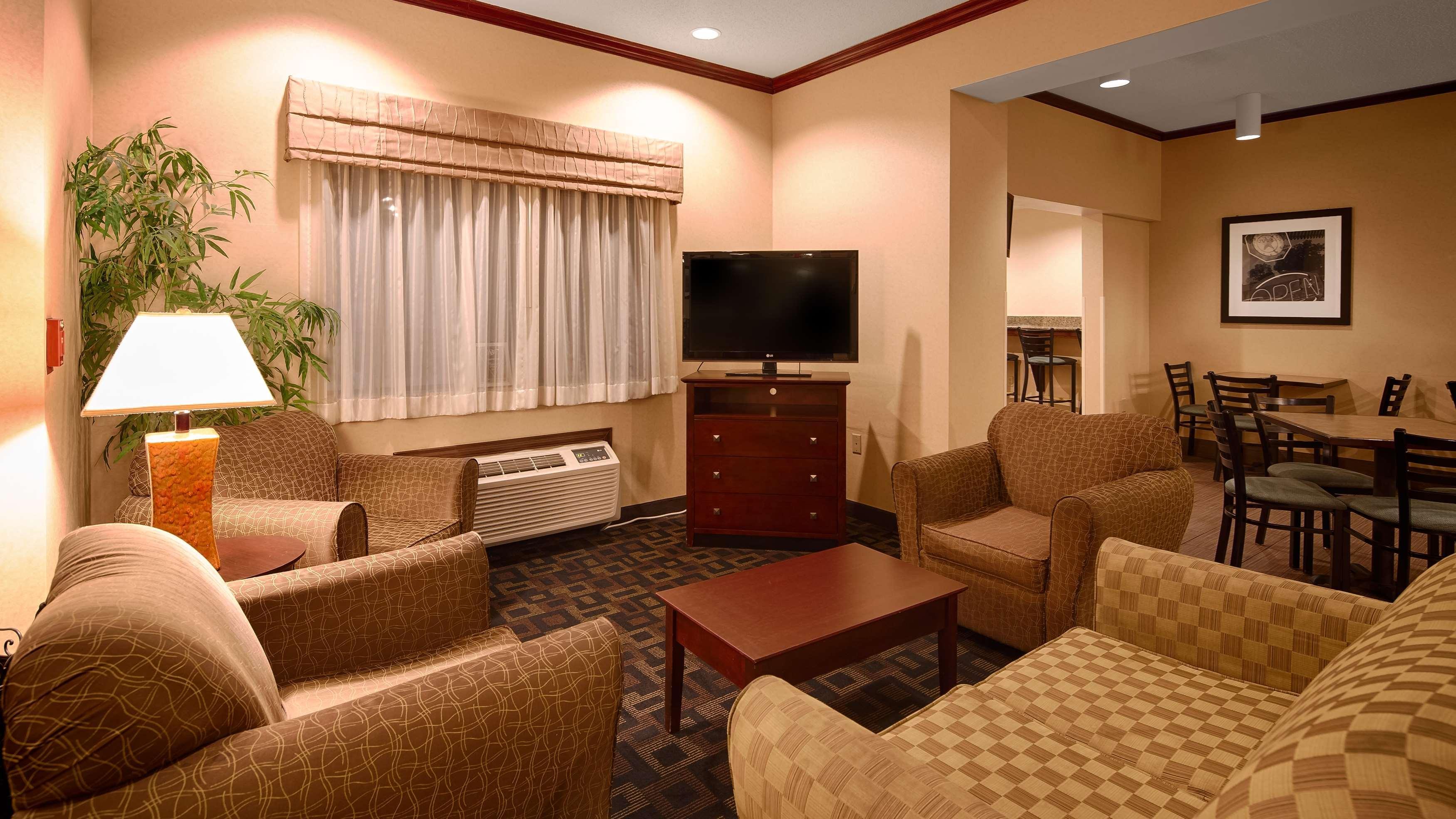 Best Western Plus Executive Inn St. Marys Luaran gambar